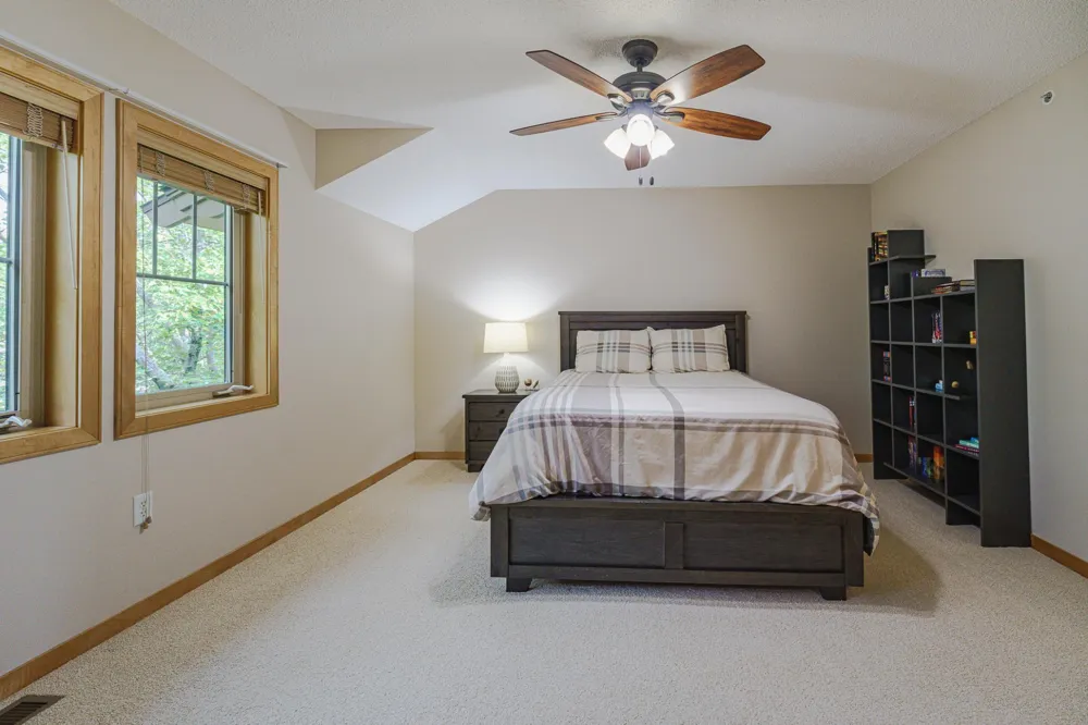 2108 Village Terrace Bloomington, MN 55431