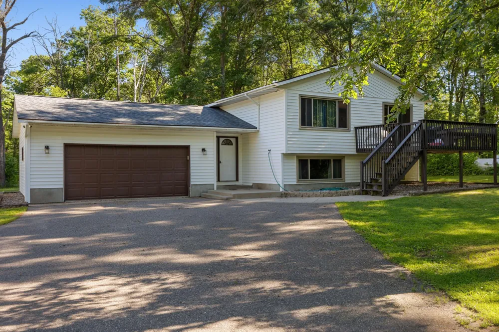 16046 Woodrow Road Brainerd, MN 56401