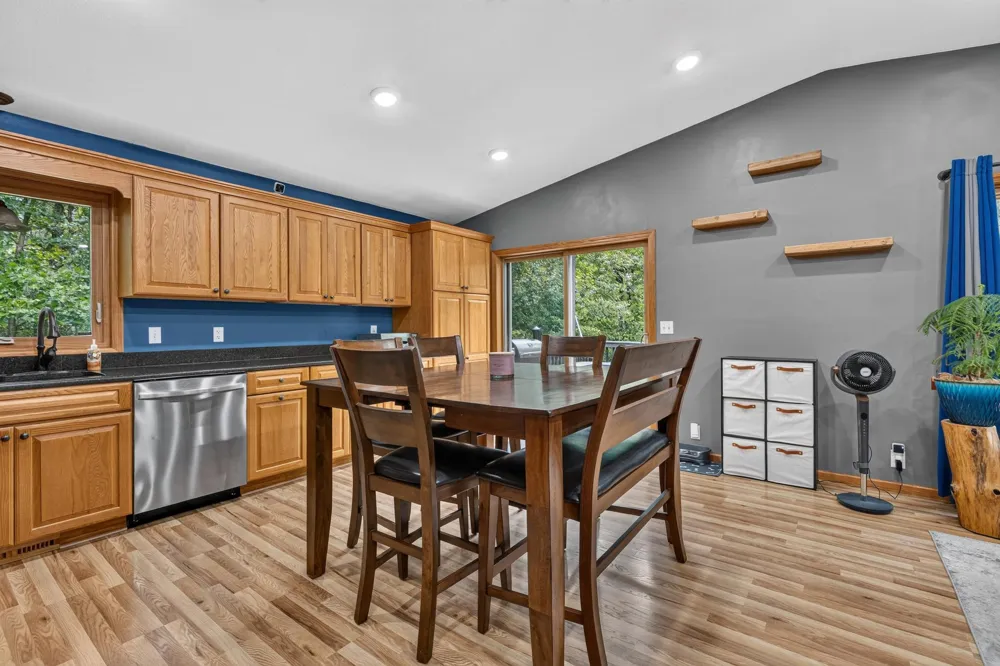 16046 Woodrow Road Brainerd, MN 56401