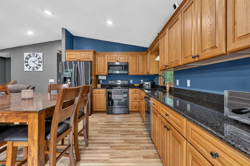 16046 Woodrow Road Brainerd, MN 56401