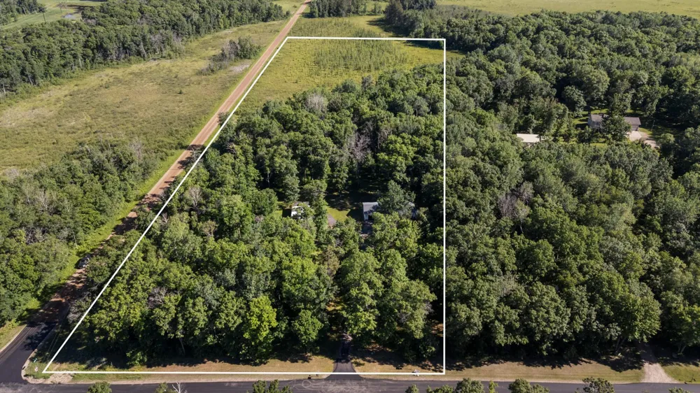 16046 Woodrow Road Brainerd, MN 56401