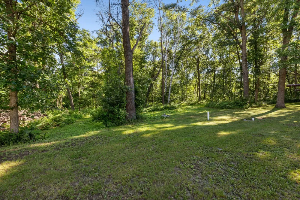 16046 Woodrow Road Brainerd, MN 56401