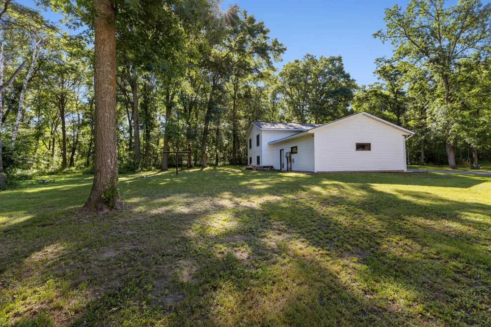 16046 Woodrow Road Brainerd, MN 56401