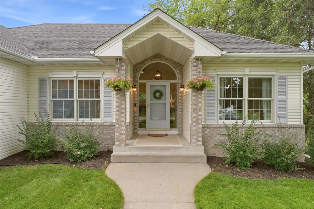 12514 194th Lane NW Elk River, MN 55330
