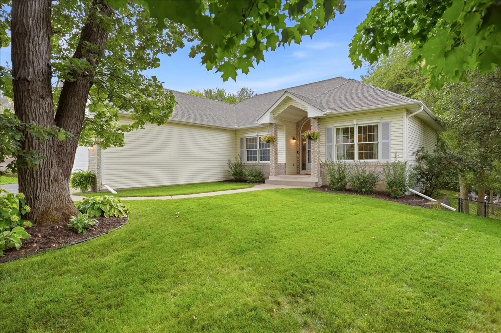12514 194th Lane NW Elk River, MN 55330