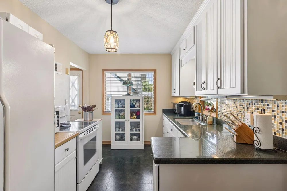 1190 Ottawa Avenue West Saint Paul, MN 55118