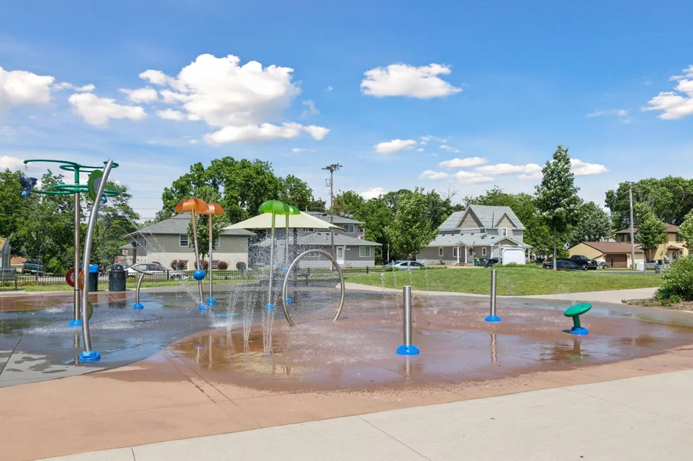 1190 Ottawa Avenue West Saint Paul, MN 55118