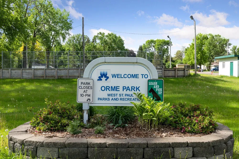 1190 Ottawa Avenue West Saint Paul, MN 55118