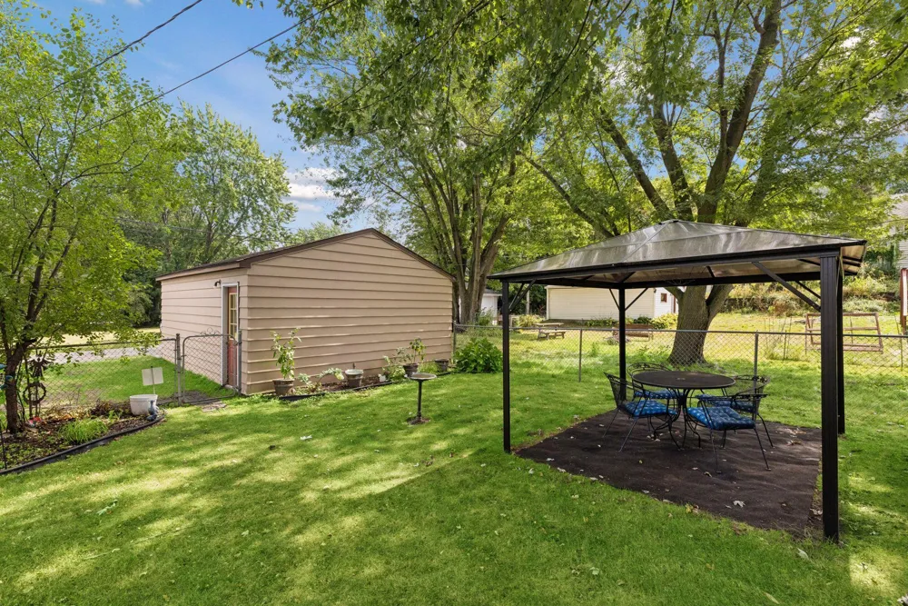 1190 Ottawa Avenue West Saint Paul, MN 55118