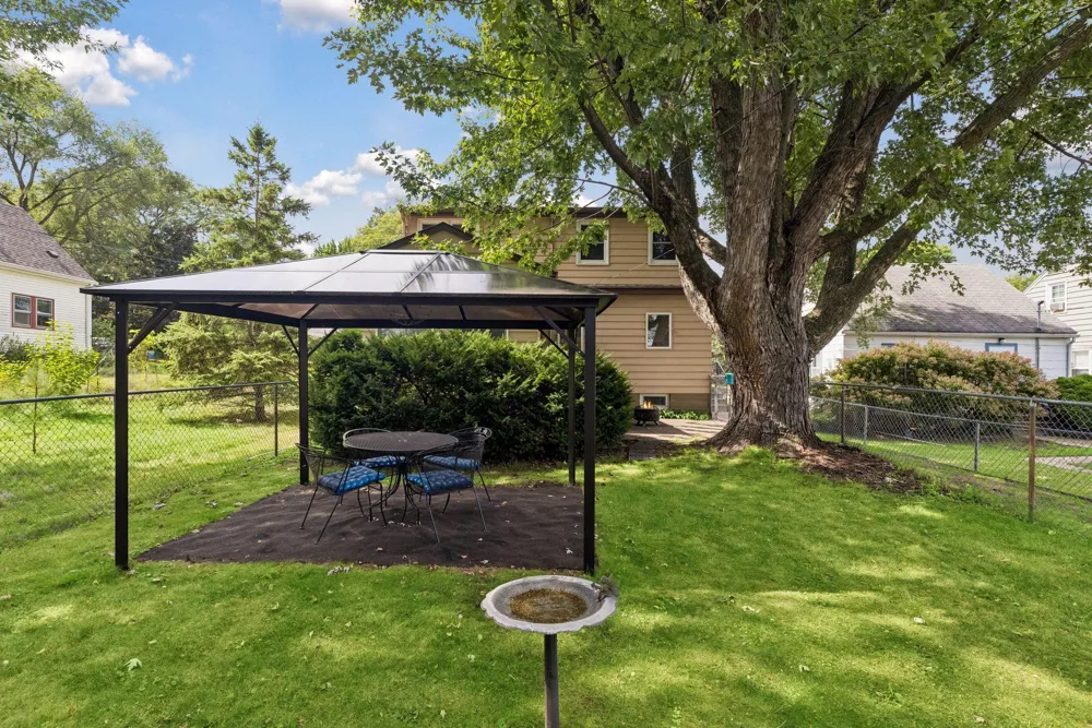 1190 Ottawa Avenue West Saint Paul, MN 55118