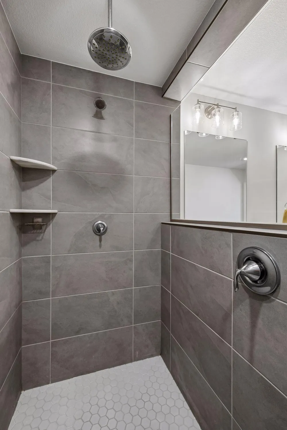 609 Blossom Circle Orono, MN 55356