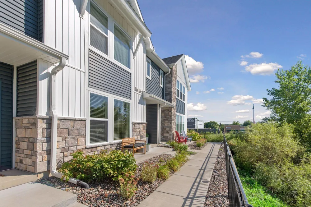 609 Blossom Circle Orono, MN 55356