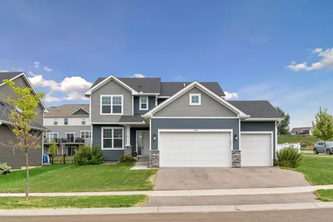 540 Waterford Place