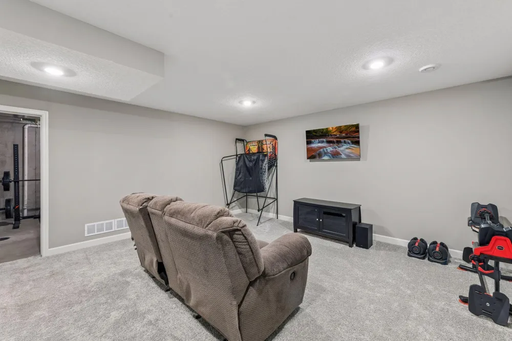 540 Waterford Place Waconia, MN 55387