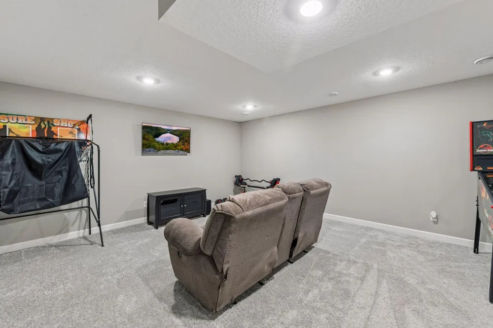 540 Waterford Place Waconia, MN 55387
