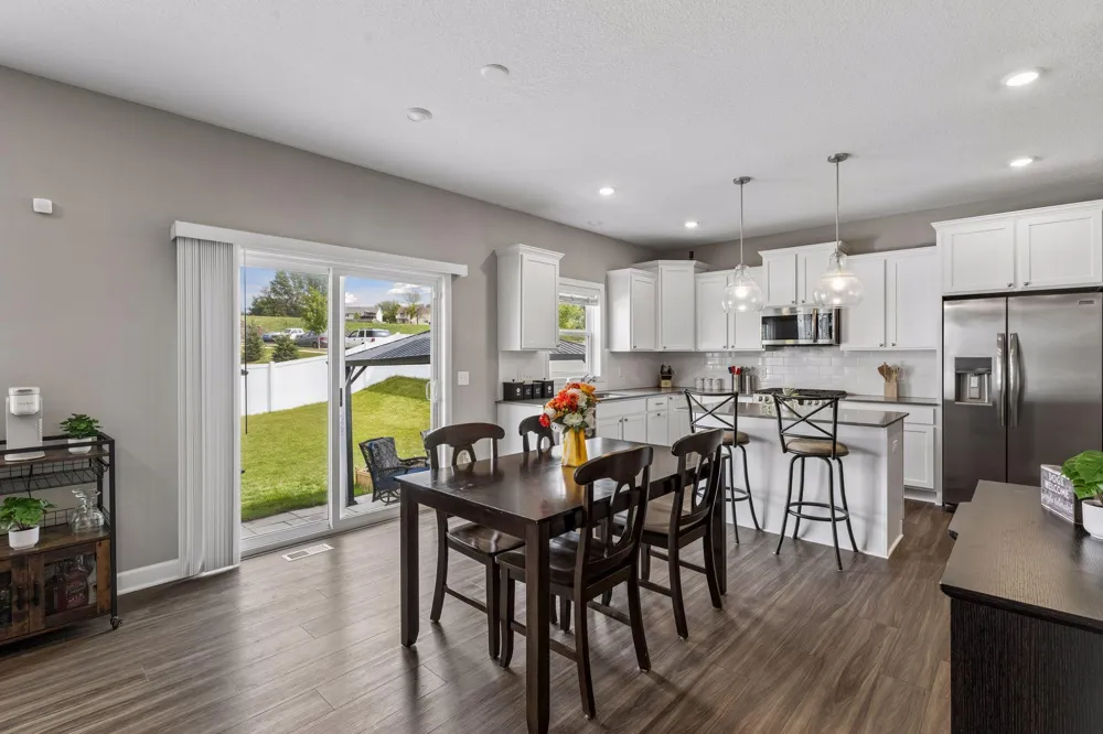 540 Waterford Place Waconia, MN 55387