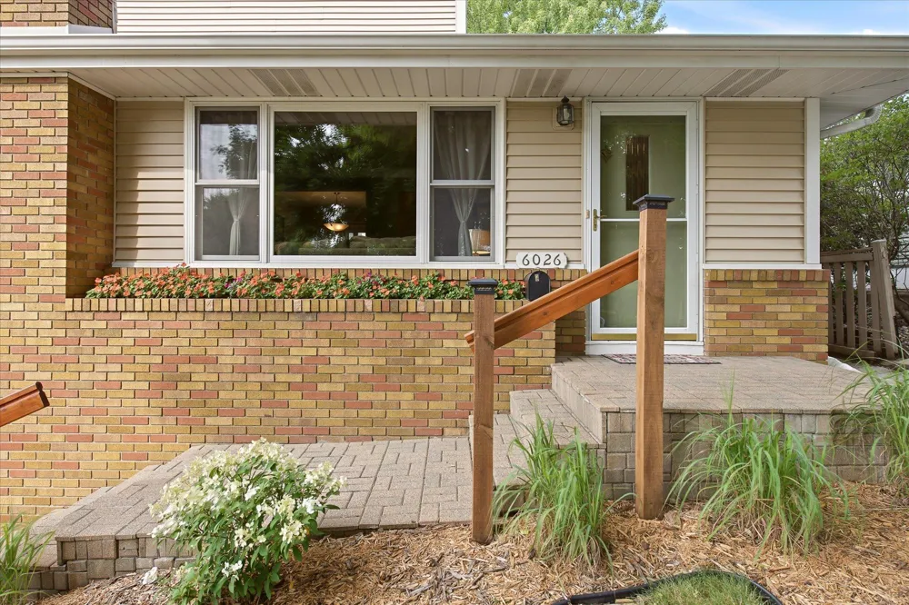 6026 James Avenue S Minneapolis, MN 55419