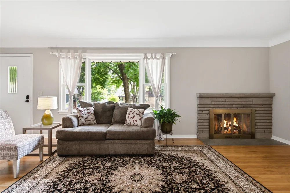 6026 James Avenue S Minneapolis, MN 55419