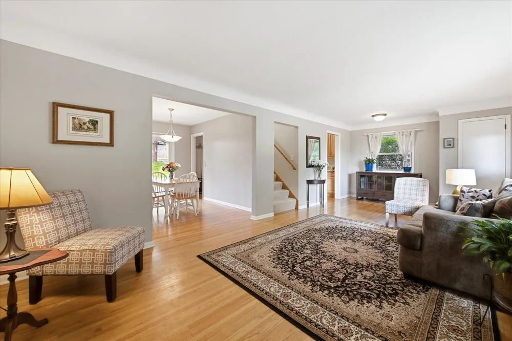 6026 James Avenue S Minneapolis, MN 55419