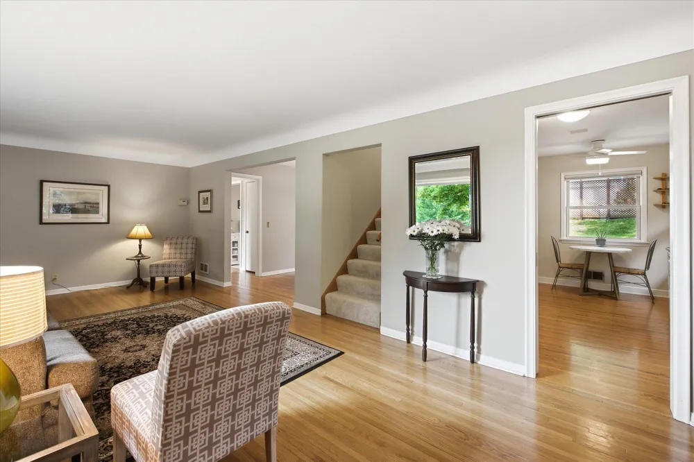 6026 James Avenue S Minneapolis, MN 55419