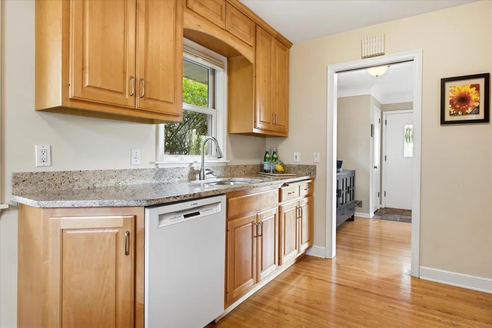 6026 James Avenue S Minneapolis, MN 55419