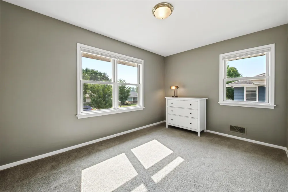 6026 James Avenue S Minneapolis, MN 55419