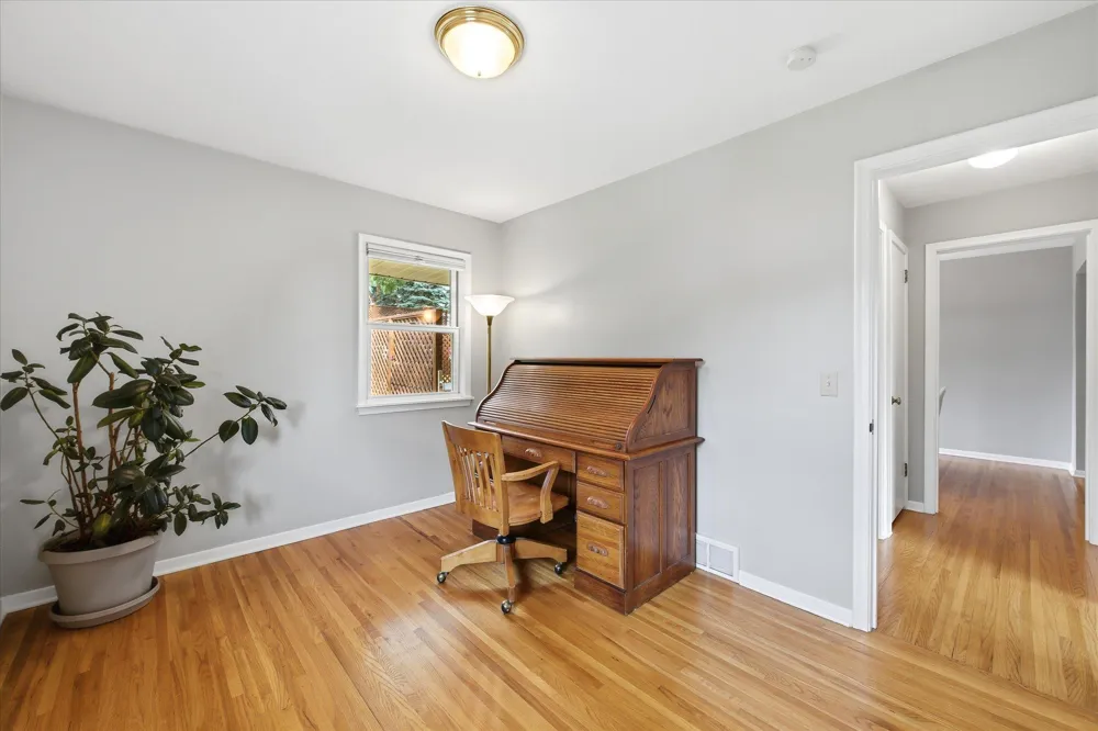 6026 James Avenue S Minneapolis, MN 55419
