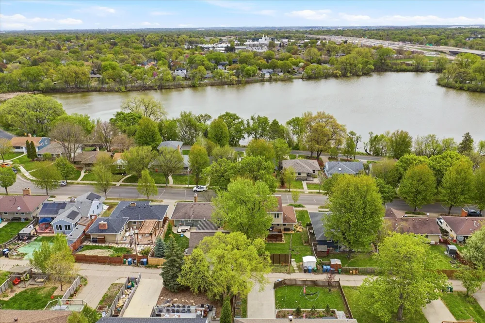 6026 James Avenue S Minneapolis, MN 55419