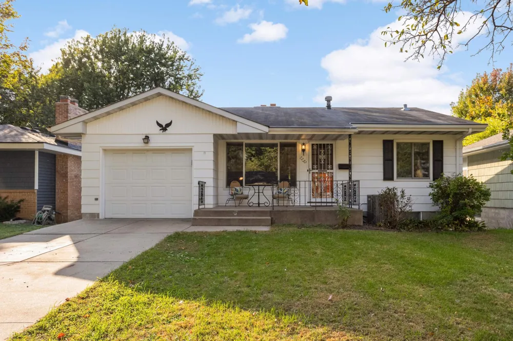 7232 Girard Avenue S Richfield, MN 55423