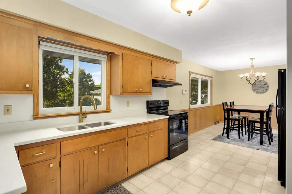7232 Girard Avenue S Richfield, MN 55423