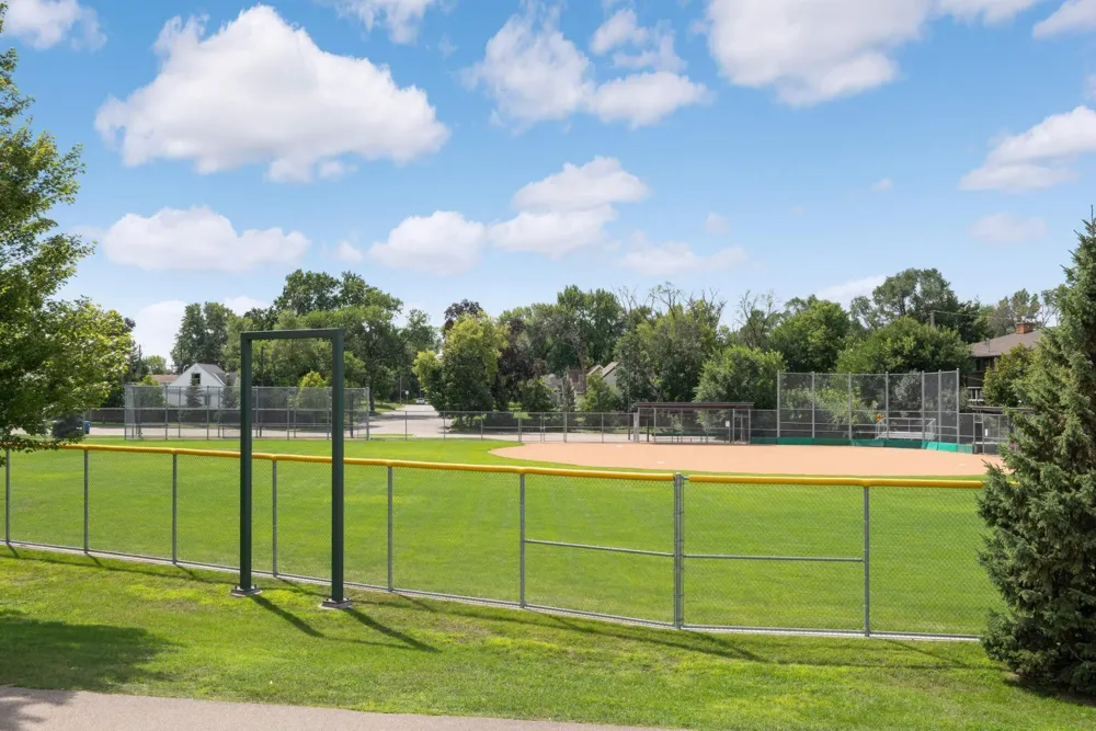 7232 Girard Avenue S Richfield, MN 55423