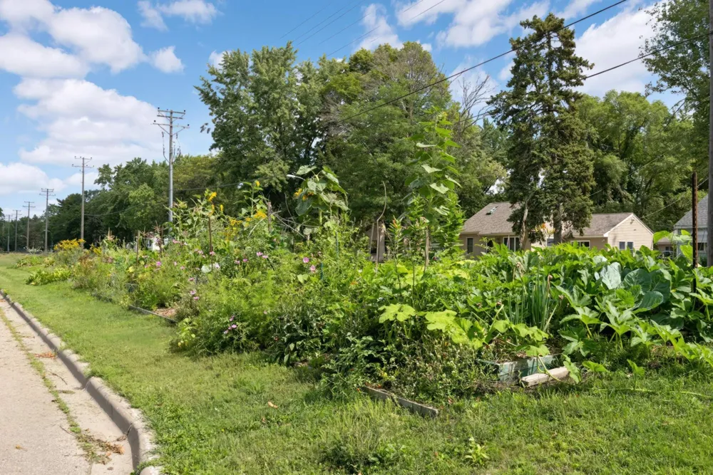 7232 Girard Avenue S Richfield, MN 55423