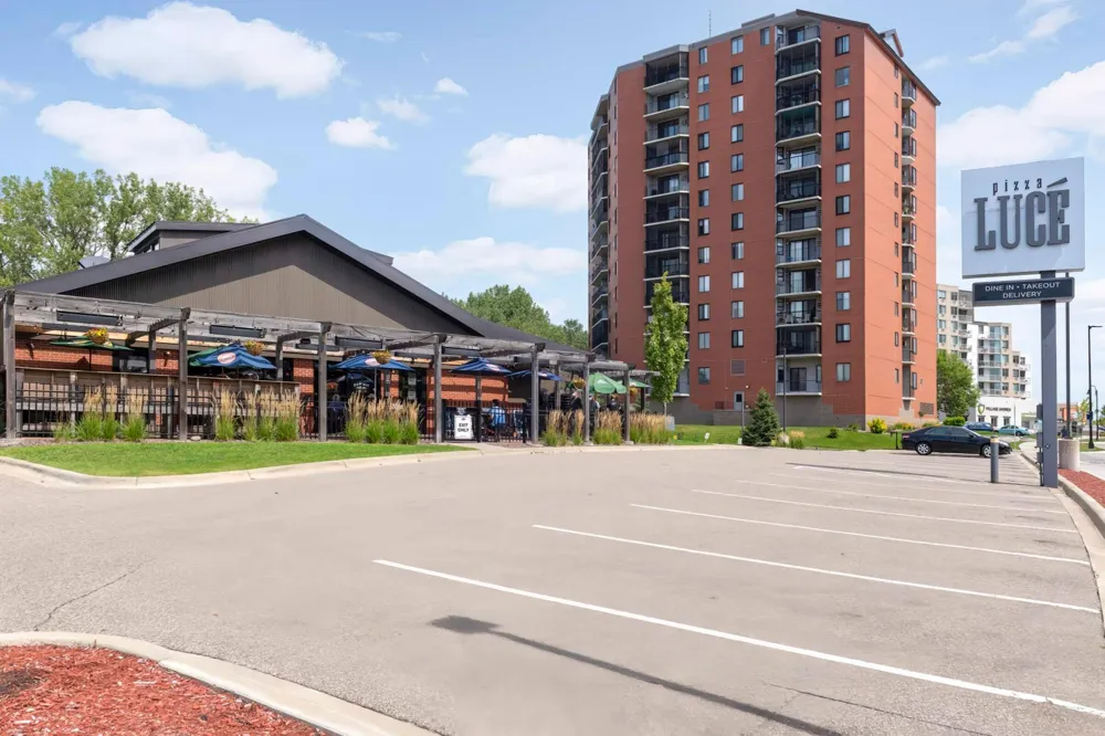7232 Girard Avenue S Richfield, MN 55423