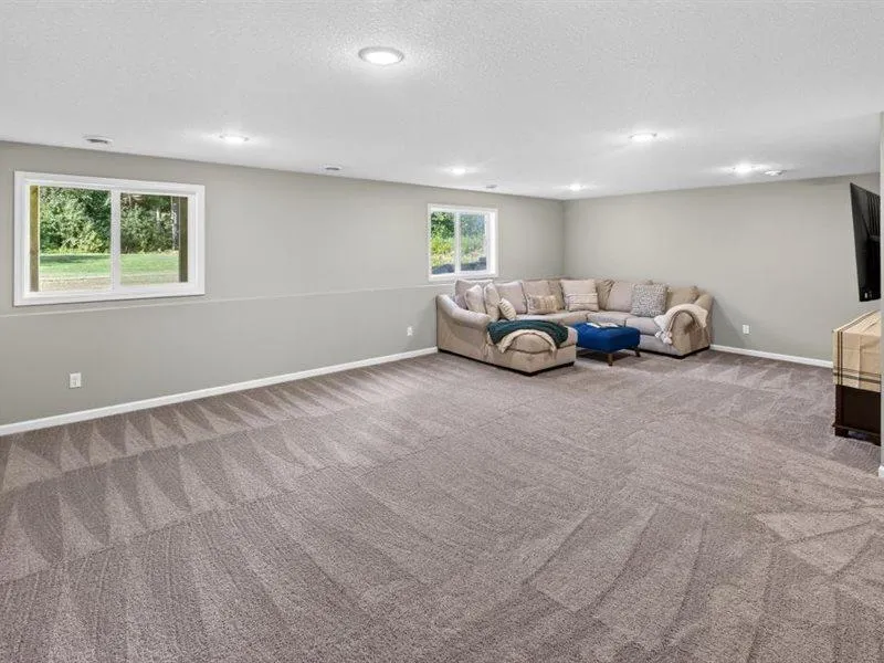 2416 Greenbriar Lane Buffalo, MN 55313