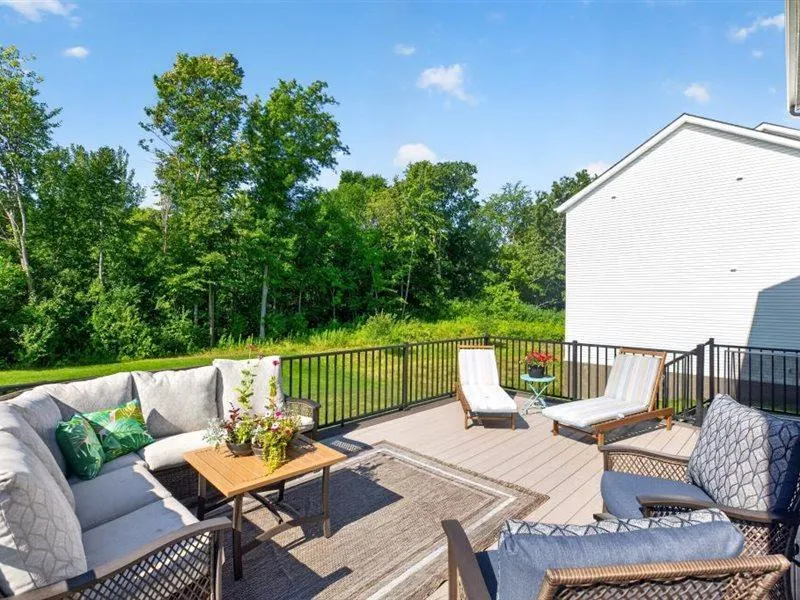 2416 Greenbriar Lane Buffalo, MN 55313