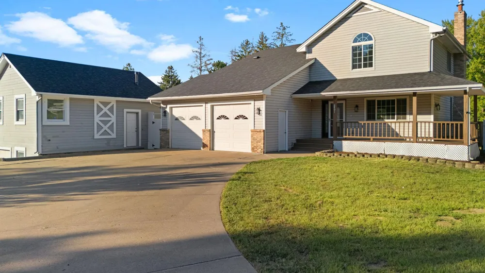2491 174th Lane NW Andover, MN 55304