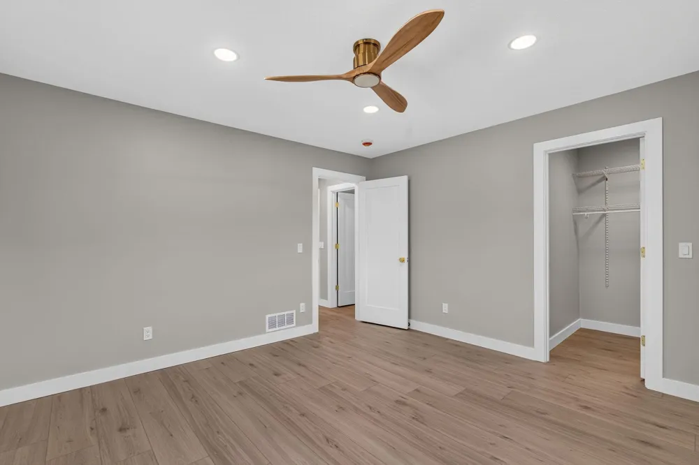 2491 174th Lane NW Andover, MN 55304