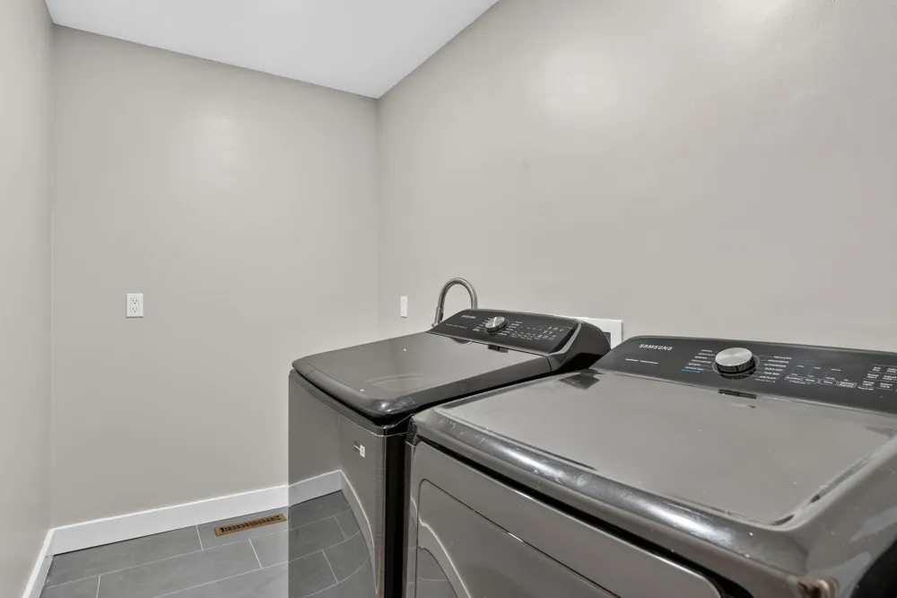 2491 174th Lane NW Andover, MN 55304