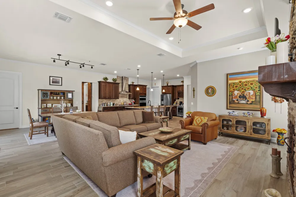 220 Iron Rail Lane Georgetown, TX 78633