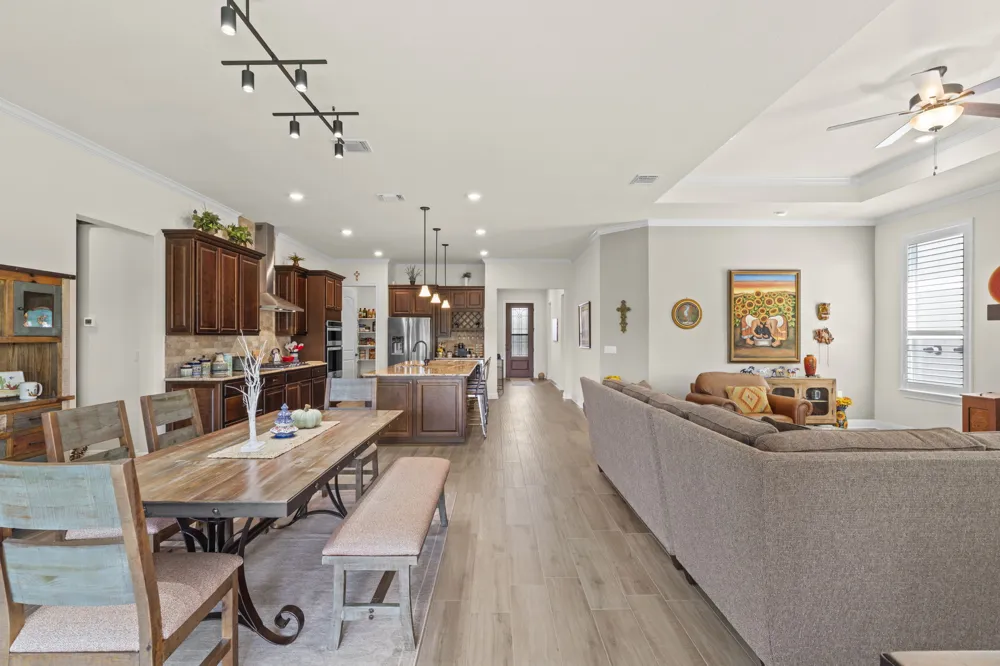 220 Iron Rail Lane Georgetown, TX 78633