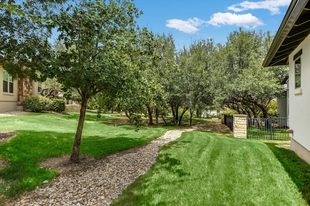 13504 Golden Wave Loop #51 Bee Cave, TX 78738
