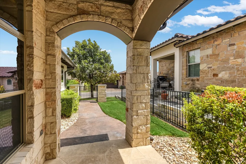 13504 Golden Wave Loop #51 Bee Cave, TX 78738