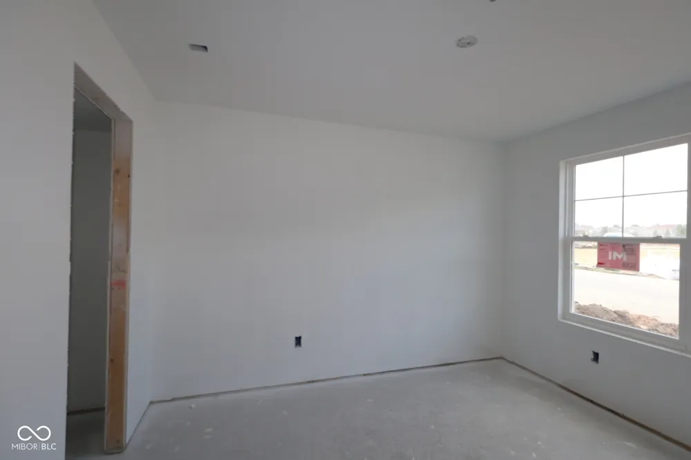 11199 Hobbsbrook Drive Noblesville, IN 46060