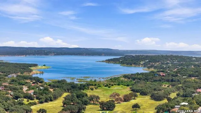 129 Riedel Ln Canyon Lake, TX 78133