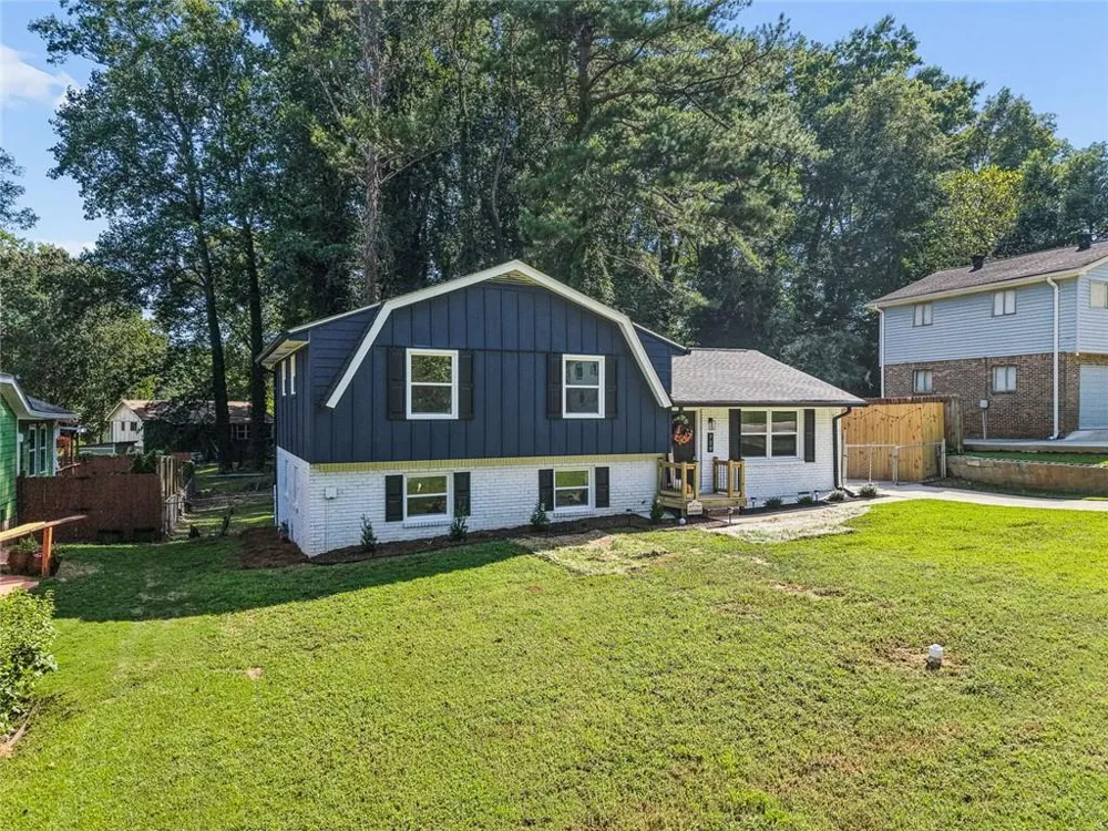 729 Winter Ln Jonesboro, GA 30238