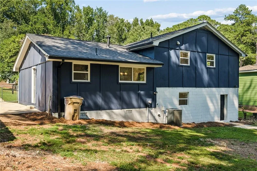 729 Winter Ln Jonesboro, GA 30238