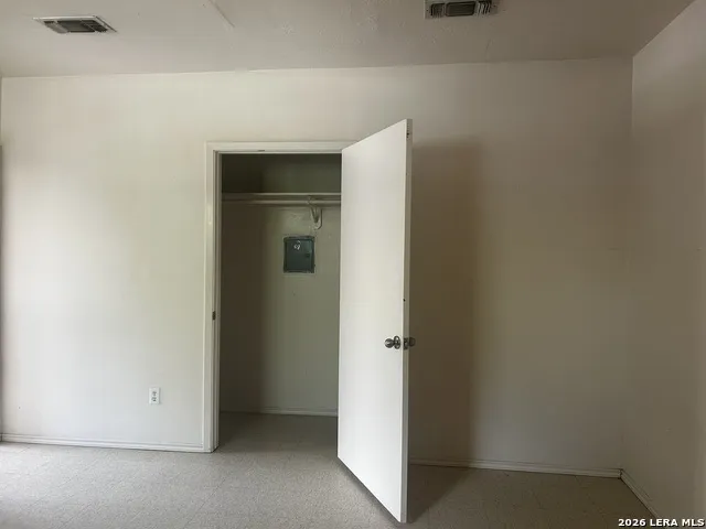 942 Colorado St Unit F Eagle Pass, TX 78852