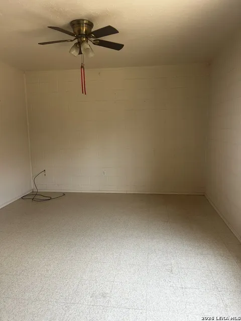 942 Colorado St Unit F Eagle Pass, TX 78852