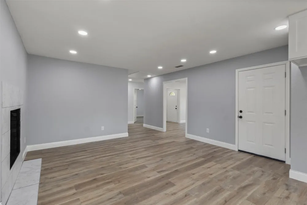 640 Cambridge Drive Richardson, TX 75080