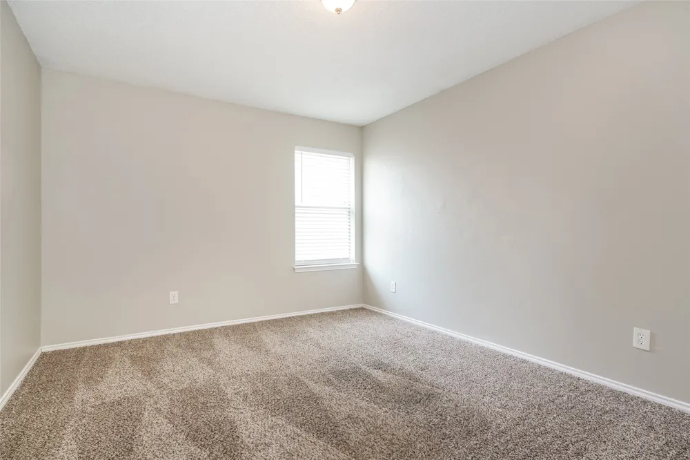 8128 Modesto Drive Arlington, TX 76001